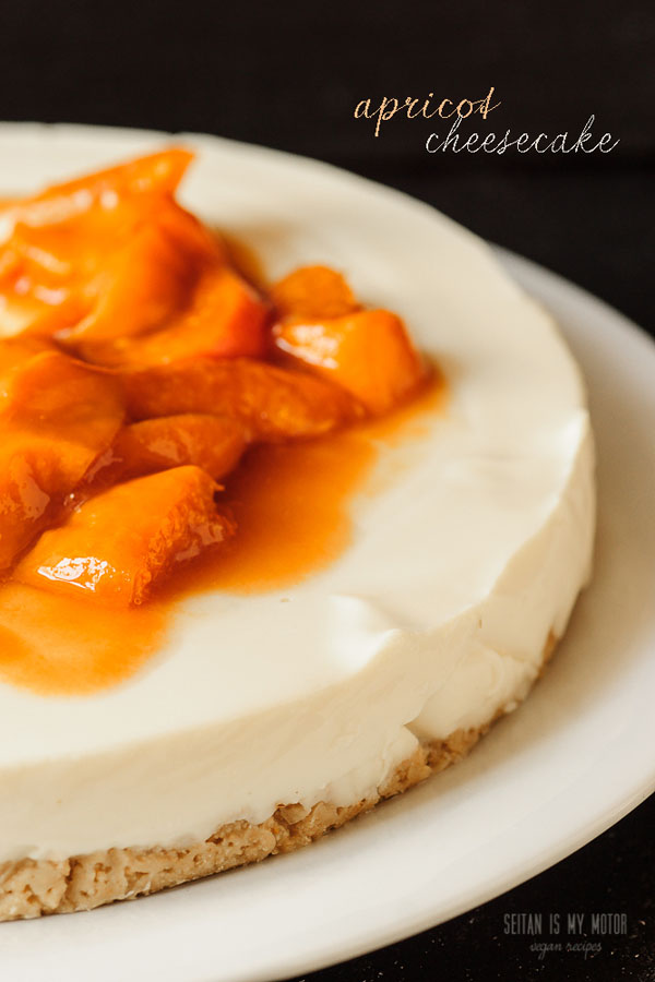 Apricot Cheesecake