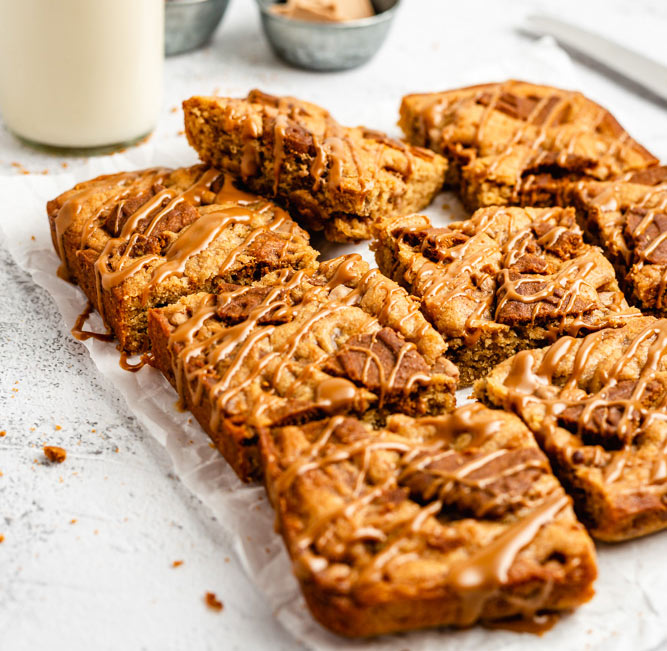 Biscoff White Nougat Chocolate Blondies