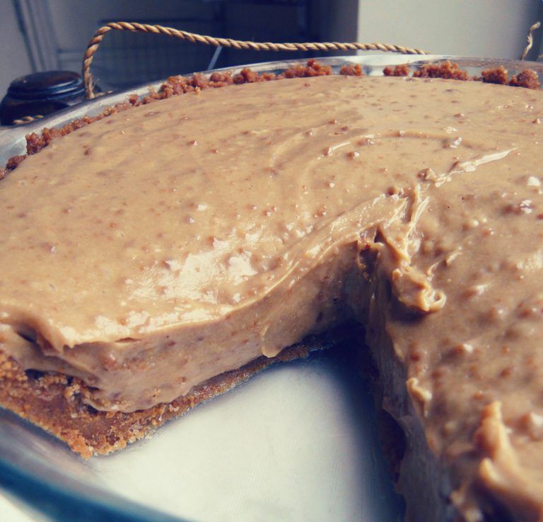 Vegan Caramel Biscoff Pie