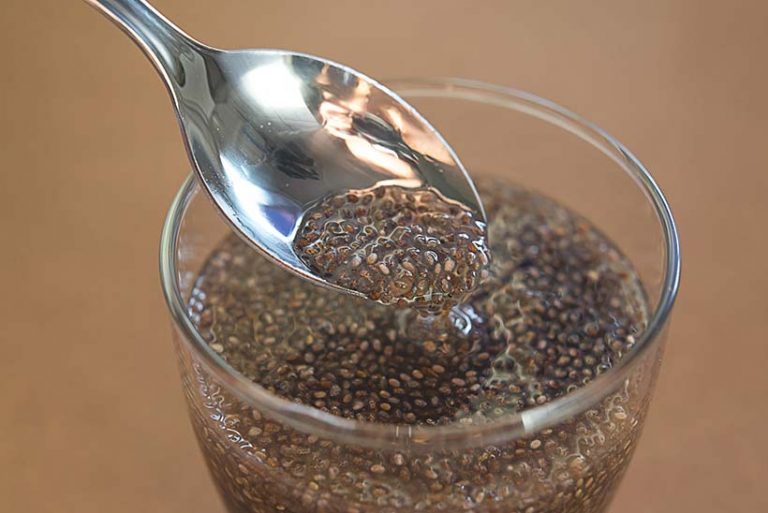 To make a chia egg, simply mix one tablespoon of chia seeds with 2.5 tablespoons of water and leave for a few minutes to thicken. Photo © Bruno Scramgnon Chagas / EyeEm via Getty Images