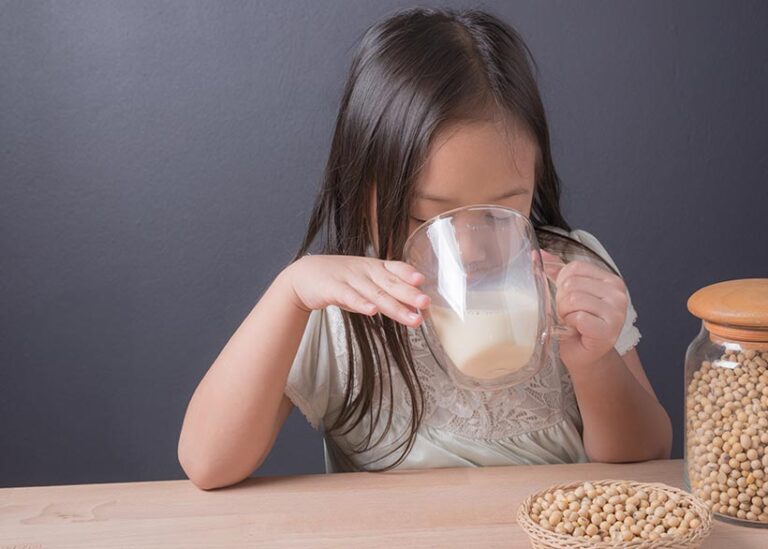 Fortified plant-based milks are a suitable alternative for plant-based toddlers and young children. Photo © teen00000 via Adobe Stock