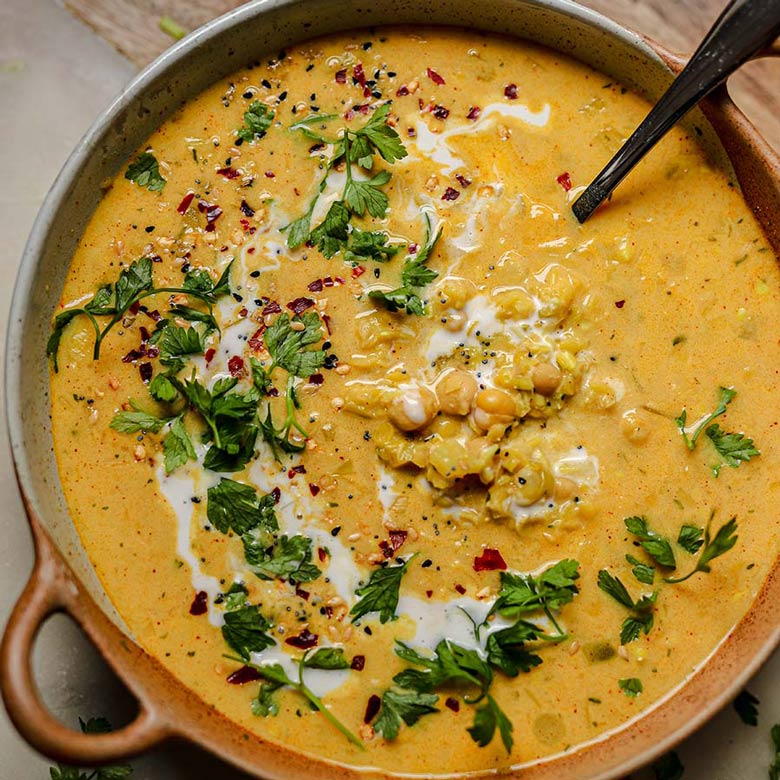 Curried leek lentil soup - healthy vegan lunch ideas