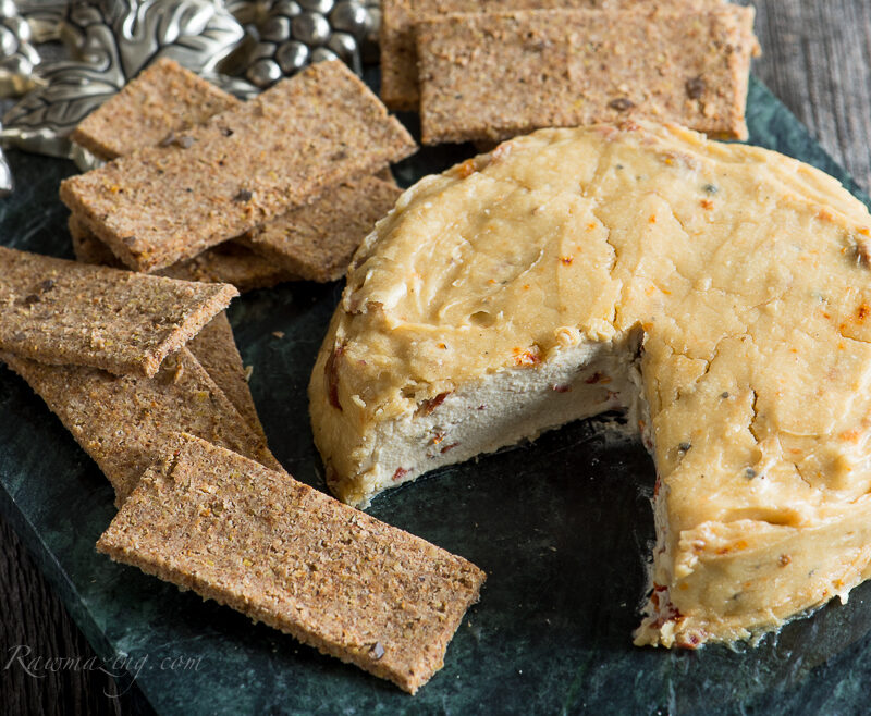 Vegan Garlic & Sun-Dried Tomato Cheese Recipe 