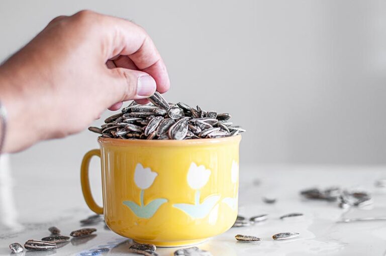 Sunflower seeds are a tasty snack and a great immunity-booster! Photo © Mehmet Hilmi Barcin via Getty Images