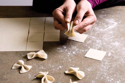 how to shape vegan strichetti bow tie pasta