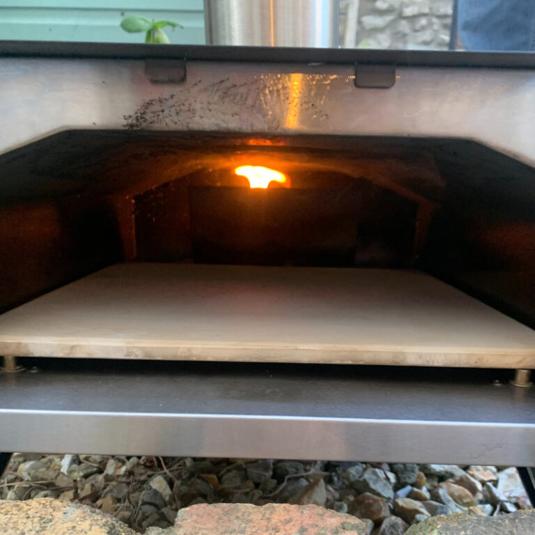 Getting the pizza oven to temperature took roughly 15 minutes © Vegan Food & Living