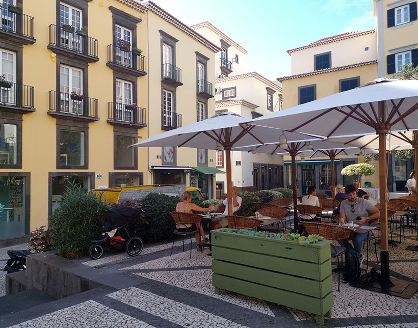 Outdoor terrace at Kouve restaurant in Madeira