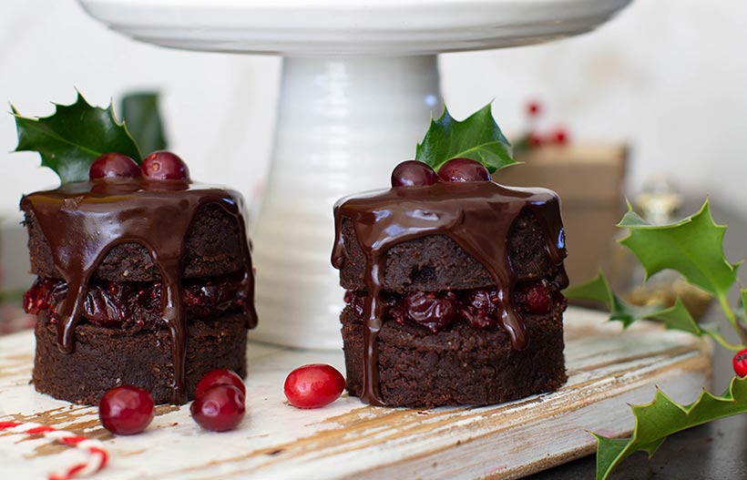 Mini Vegan Christmas Chocolate Almond Fruit Cakes