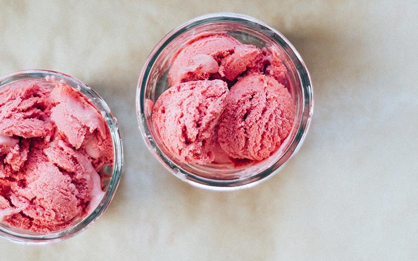 No-Churn Vegan Strawberry Ice Cream