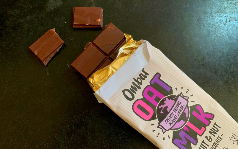 Ombar Oat M'LK chocolate bar