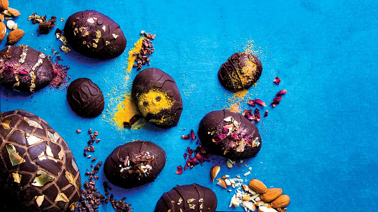 Raw Vegan Chocolate Easter Eggs