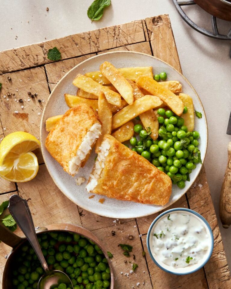 The flaky vegan cod, made from high-fibre vegan rice flakes, is coated in a crisp tempura batter. Photo © The Vegetarian Butcher