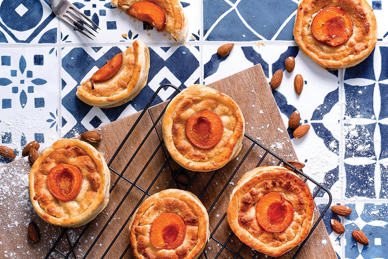 Vegan Apricot and Frangipane Puff Pastry Tarts