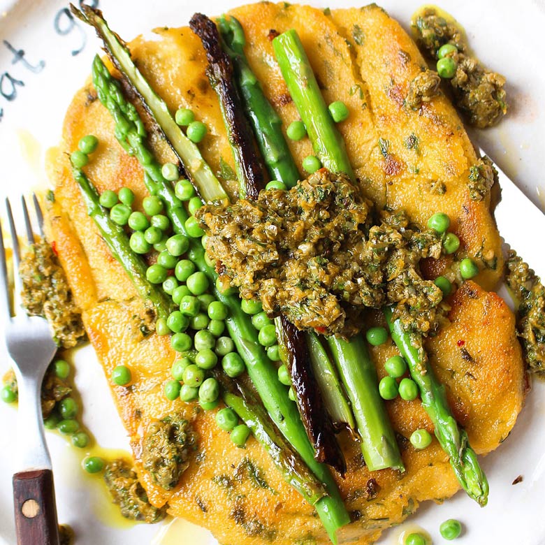 Asparagus polenta cake