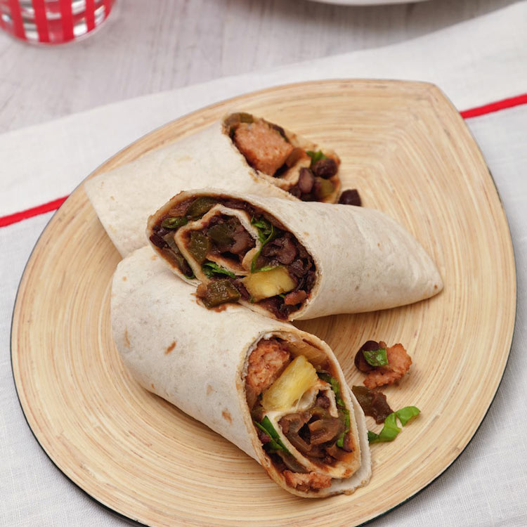 Vegan breakfast ideas - Easy Vegan Breakfast Burrito with Beans & Sausages