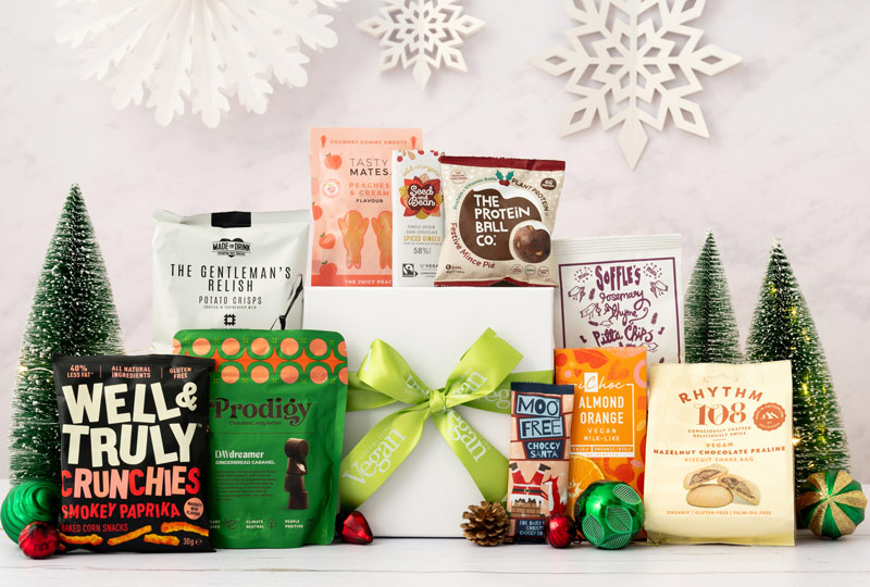 vegan-Christmas-chocolate-and-snacks-hamper-with-contents-on-the-table