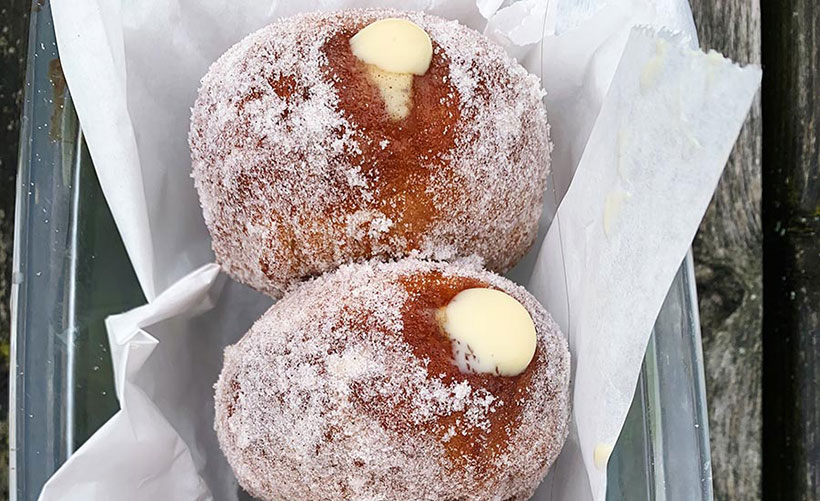 Vegan custard doughnuts