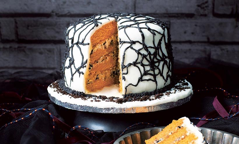 Vegan Halloween Spider Web Cake 