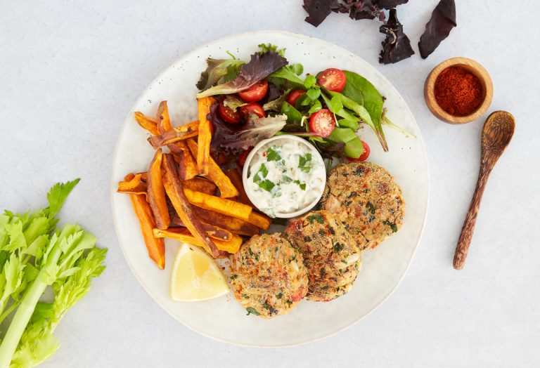 Jackfruit ‘Crab Cakes’ with Tartare Sauce