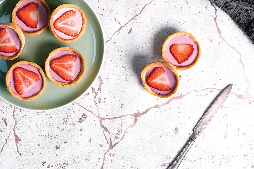 Mini vegan strawberry tarts