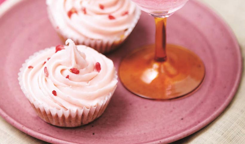 Vegan Pink Champagne Cupcakes