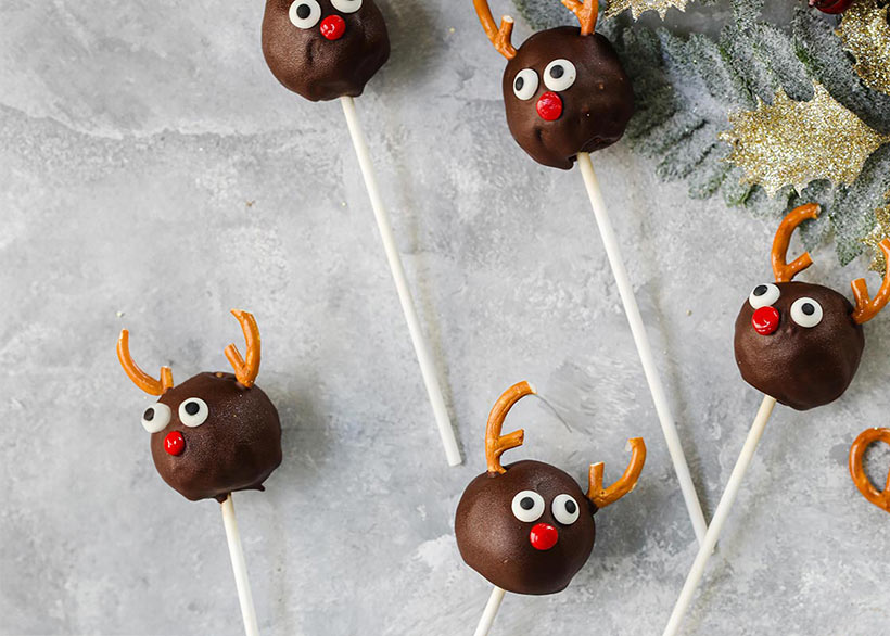 cartoonish reindeer vegan christmas cake pops