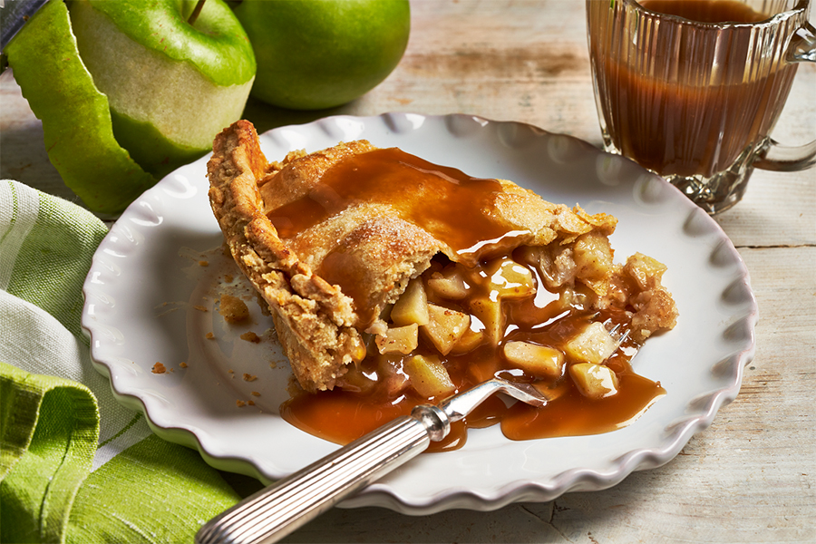 Vegan Salted Caramel Apple Pie