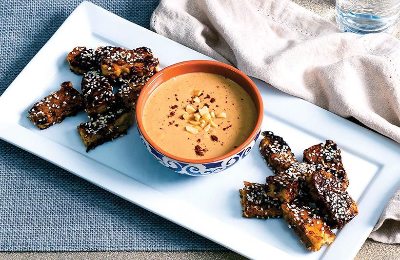 Vegan Teriyaki Tempeh with Satay Dip 