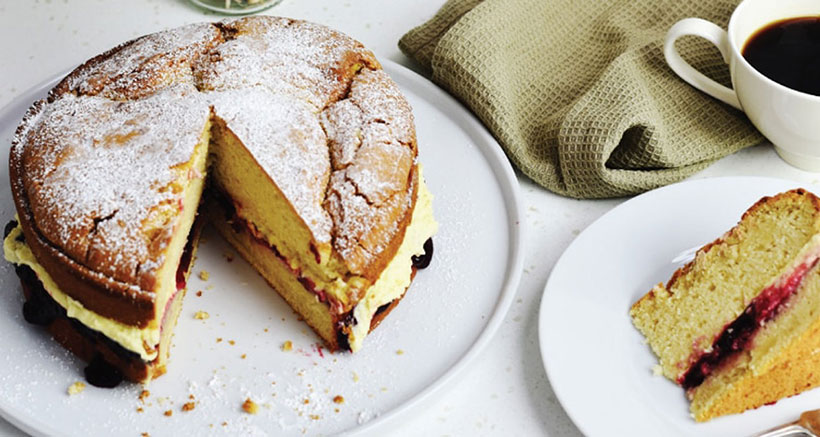 Classic Vegan Victoria Sponge Cake 